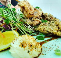 ZeeCaf. Nosh Co. - Accommodation Rockhampton