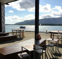 Wharf One Cafe - Accommodation Rockhampton