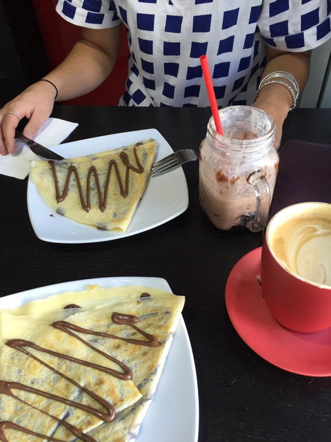 Old Paris Bakery - Accommodation Rockhampton 3