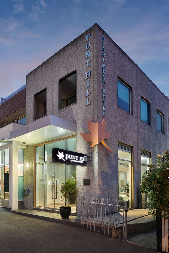 Avondale Heights VIC Accommodation Rockhampton