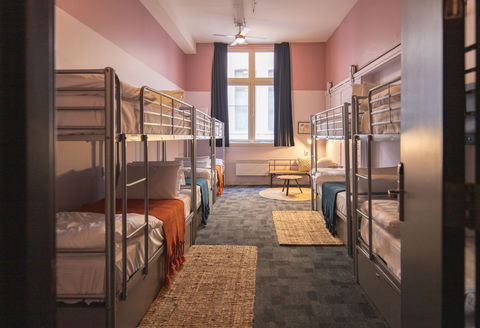 United Backpackers - Accommodation Rockhampton 11