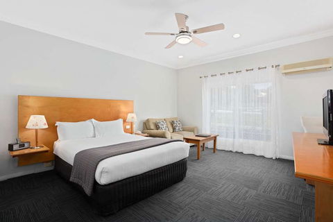 Comfort Inn, The International - Accommodation Rockhampton 6
