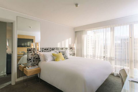 QT Canberra - Accommodation Rockhampton 16