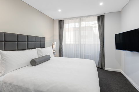 Meriton Serviced Apartments North Sydney - Accommodation Rockhampton 3