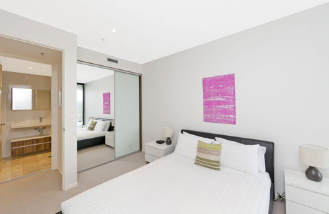 Astra Canberra Manhattan - Accommodation Rockhampton 4