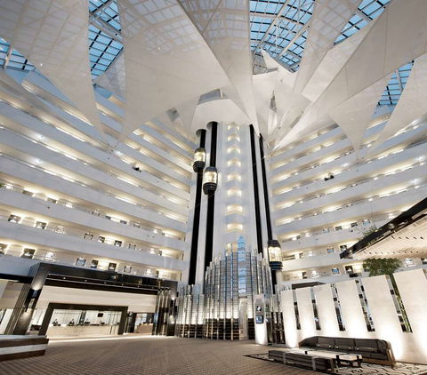 Crown Metropol Perth - Accommodation Rockhampton 1