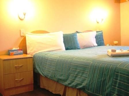 Arena Hotel - Accommodation Rockhampton 1