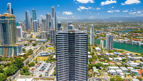 Arise Ruby Gold Coast - Accommodation Rockhampton 1