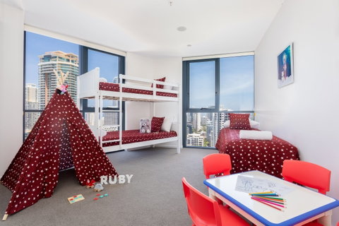 Arise Ruby Gold Coast - Accommodation Rockhampton 10
