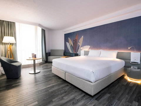 Novotel Surfers Paradise - Accommodation Rockhampton 2