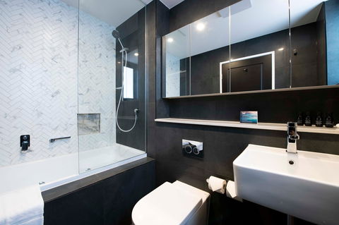 Holiday Inn Stes Parramatta Mar - Accommodation Rockhampton 5