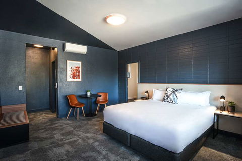 HotelMOTEL - Accommodation Rockhampton 6