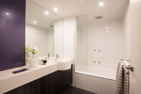 Tyrian Serviced Apartments - Accommodation Rockhampton 3