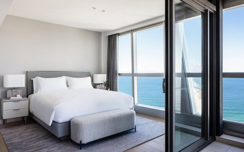 Langham, Gold Coast & Jewel Residences - Accommodation Rockhampton 0