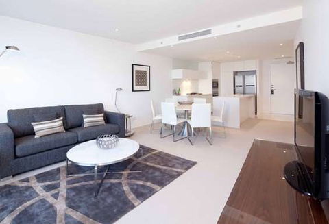 Peppers Broadbeach - Accommodation Rockhampton 5