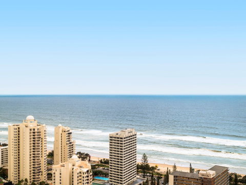 Mantra Towers of Chevron Surfers - Accommodation Rockhampton 4