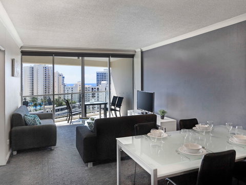 Mantra Towers of Chevron Surfers - Accommodation Rockhampton 7
