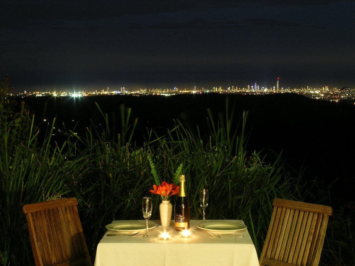 Tamborine Mountain QLD Accommodation Rockhampton