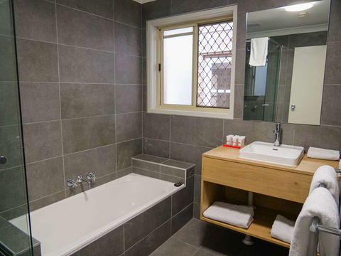 Nightcap At Hinterland Hotel - Accommodation Rockhampton 5
