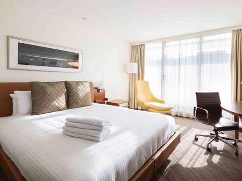 Novotel Canberra - Accommodation Rockhampton 3