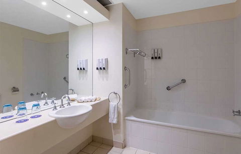 Park Regis Griffins Suites - Accommodation Rockhampton 9