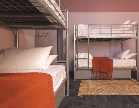 United Backpackers - Accommodation Rockhampton 5