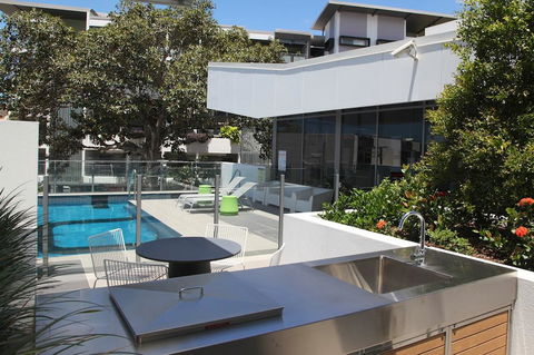 Code Apartments - Accommodation Rockhampton 2