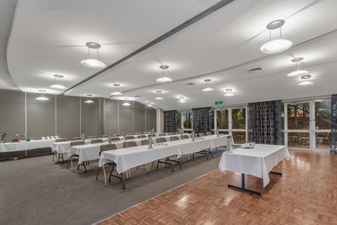 The Airport International Motel - Accommodation Rockhampton 14