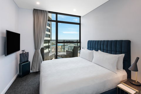 Meriton Suites Sussex Street, Sydney - Accommodation Rockhampton 14