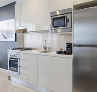 Meriton Suites Zetland - Accommodation Rockhampton