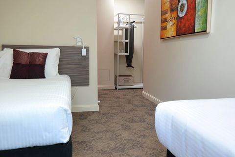 28 Hotel - Accommodation Rockhampton 5