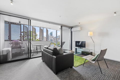 Astra Jasper - Accommodation Rockhampton 6