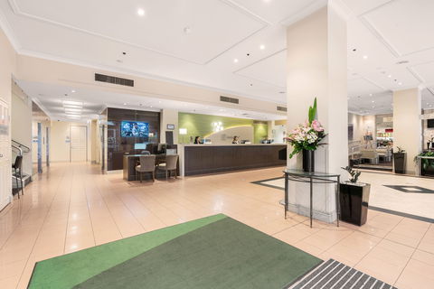 Holiday Inn Darling Harbour - Accommodation Rockhampton 4