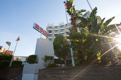 Rydges Camperdown - Accommodation Rockhampton 0