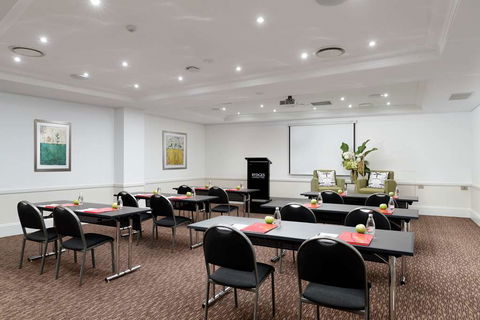 Rydges Camperdown - Accommodation Rockhampton 11