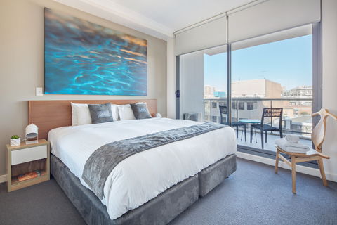 Zara Tower Serviced Apartments - Accommodation Rockhampton 13