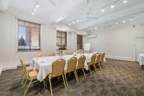 Castlereagh Boutique Hotel, Ascend - Accommodation Rockhampton 9
