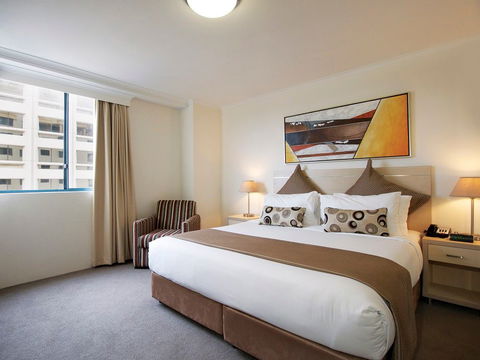 Oaks On Castlereagh - Accommodation Rockhampton 2
