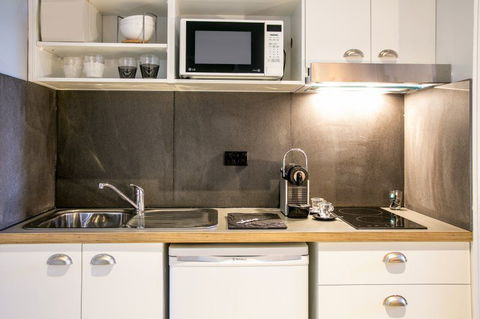 The Urban Newtown - Accommodation Rockhampton 0