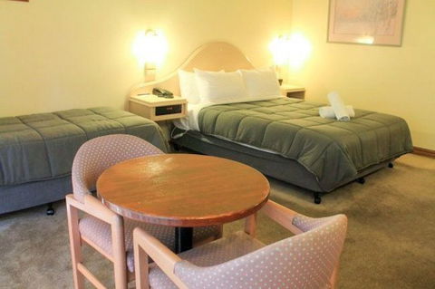 St Georges Motor Inn - Accommodation Rockhampton 11