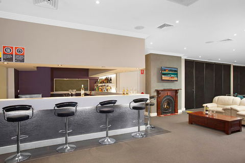 Checkers Resort & Conference Centre - Accommodation Rockhampton 1