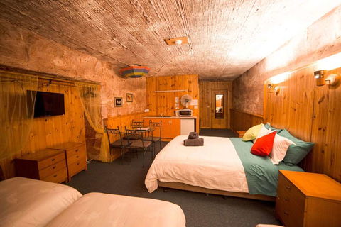 Comfort Inn Coober Pedy Experience - Accommodation Rockhampton 2