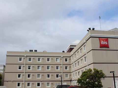 Ibis Newcastle - Accommodation Rockhampton 2