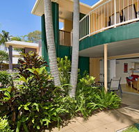 Noosa River Palms Hotel - Accommodation Rockhampton