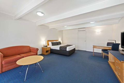Quality Siesta Resort - Accommodation Rockhampton 2