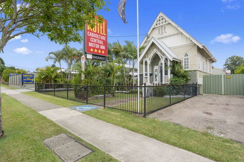 Caboolture Central Motor Inn, SureStay Collection - Accommodation Rockhampton 0