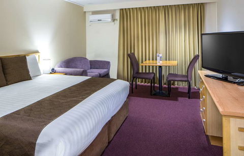 Hospitality Geraldton, SureStay By BW - Accommodation Rockhampton 2