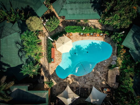 Palms City Resort - Accommodation Rockhampton 1