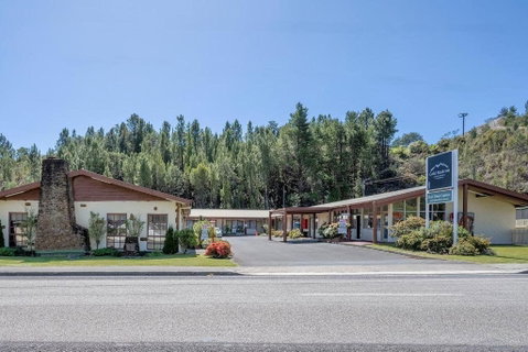 Gold Rush Inn - Accommodation Rockhampton 0