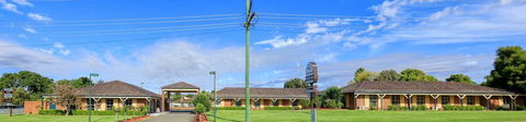 Bushmans Motor Inn - Accommodation Rockhampton 0